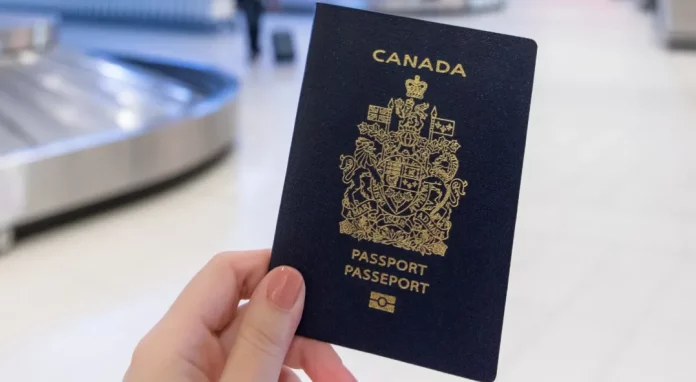 إذا كنت ترغب في الهجرة إلى كندا، فإن الحصول على الوثائق الصحيحة هو جزء حاسم من هذه العملية. ستحتاج إلى تقديم مجموعة محددة من الوثائق لتحقيق هذا الهدف. في هذا المقال، سوف نناقش بالتفصيل ما هي الوثائق اللازمة للهجرة إلى كندا.